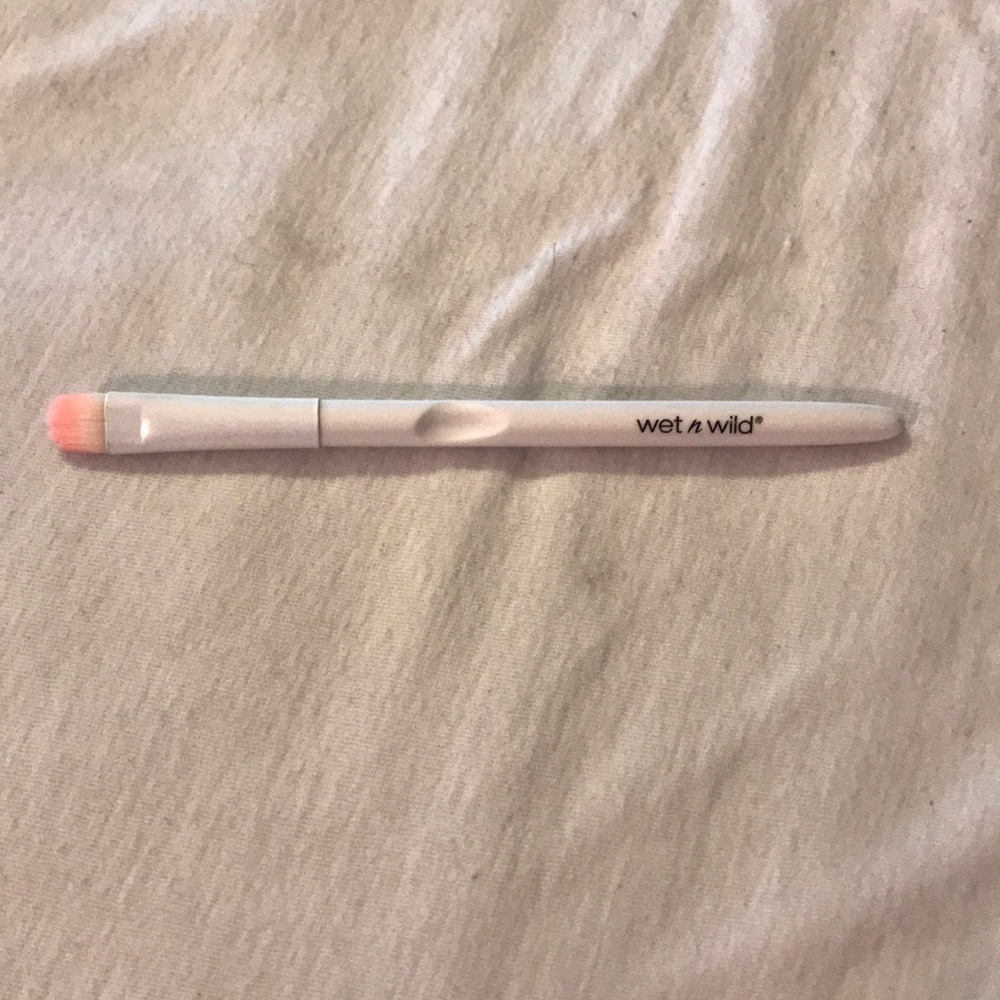 Wet N Wild Concealer Brush
